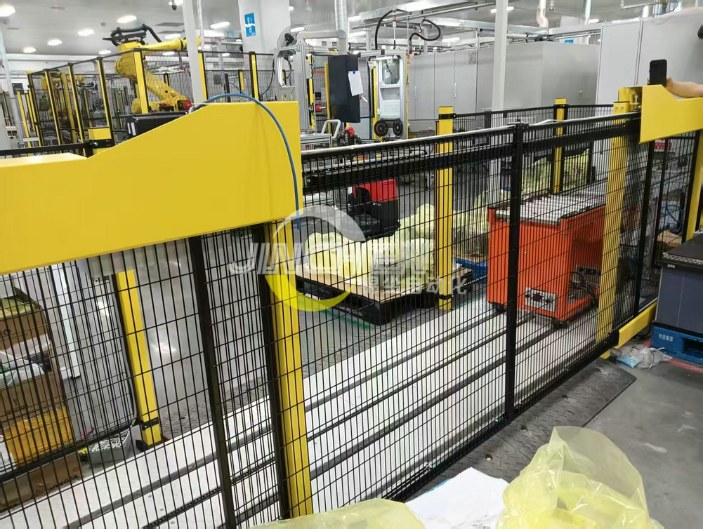 自動門擺渡輥道線，封閉式輸送機(jī)，封閉輥道線，輥筒擺渡輸送線